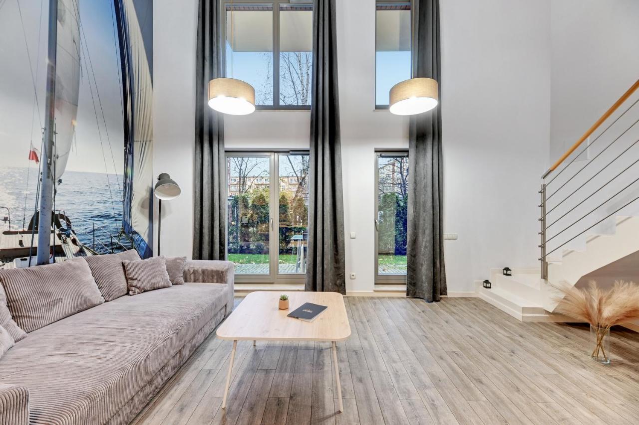 Waterlane Riverside Spa, Pool & Gym By Downtown Apartments 그단스크 외부 사진